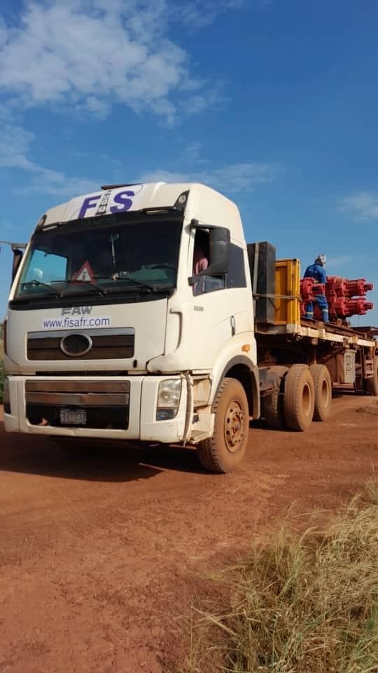 FIS truck mobilizing operational equipment at a field site